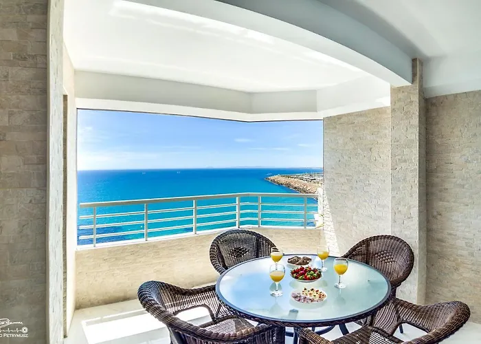 La Paz Molo Torrevieja